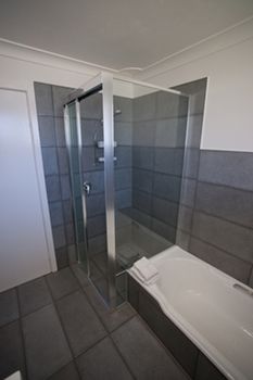 Emerald Views - Tourism Brisbane 2