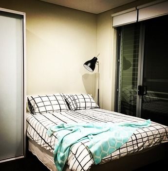Bespoke Creative Serviced Apartments - Tourism Brisbane 7