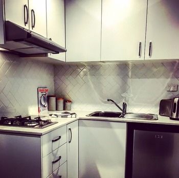 Bespoke Creative Serviced Apartments - Tourism Brisbane 10