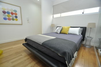 Neutral Bay 4 Young Furnished Apartment - Tourism Brisbane 15