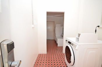 The Hallows Accommodation - Brisbane 4u 20