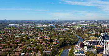 Meriton Serviced Apartments Church Street - Brisbane 4u 1