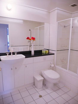 Anchor On Paramount - Brisbane 4u 1