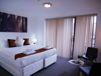 Anchor On Paramount - Brisbane 4u 6