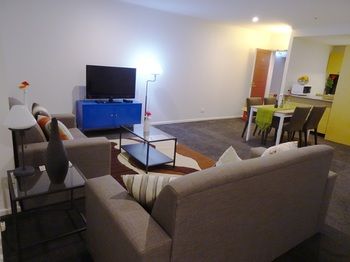 Anchor On Paramount - Brisbane 4u 16
