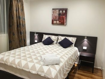Ivy Units Glen Waverley - Tourism Brisbane 2