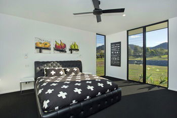 Zebula Gloucester - Brisbane 4u 12