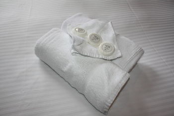 Annandale Hotel - Brisbane 4u 1