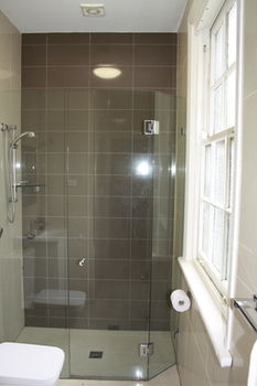 Annandale Hotel - Brisbane 4u 15