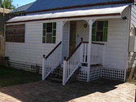 A Pine Cottage - Brisbane 4u 0