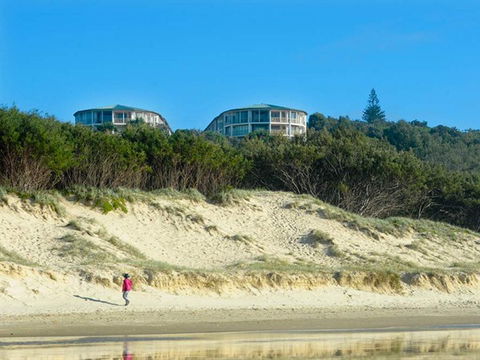 Whale Watch Resort Apartments - Tourism Brisbane 1