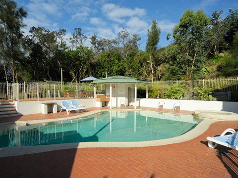 Whale Watch Resort Apartments - Tourism Brisbane 2