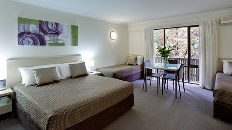 BEST WESTERN Tall Trees Canberra - Brisbane 4u 7