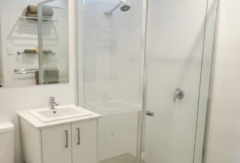 BEST WESTERN Fawkner Airport Motor Inn And Serviced Apartments - Tourism Brisbane 6