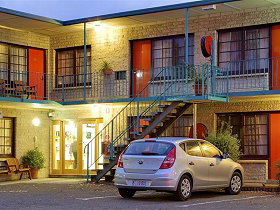 Martin Cash Motel - Tourism Brisbane 0