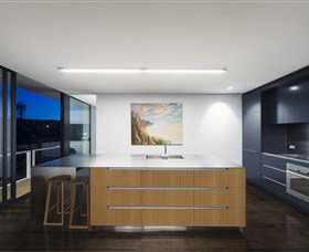 Avalon City Retreat - Brisbane Tourism 1