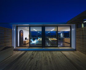 Avalon City Retreat - Brisbane Tourism 3