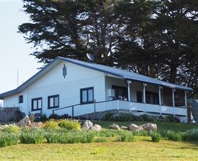 Castle Cottage - Tourism Brisbane 0