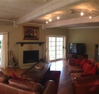 Swallows Nest Guesthouse - Tourism Brisbane