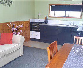 Hobart Cabins And Cottages - Brisbane Tourism 4