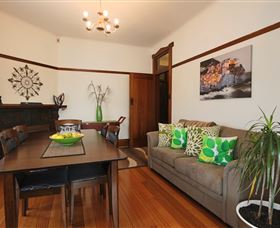 Hopkins On Charles - Brisbane Tourism 7