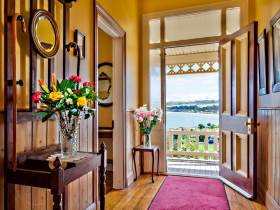 Abbey's Spa Cottage - Brisbane 4u 1