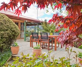 Camellia Cottage On Maple Hill - Tourism Brisbane 4