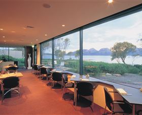 Edge Of The Bay Resort - Tourism Brisbane 5