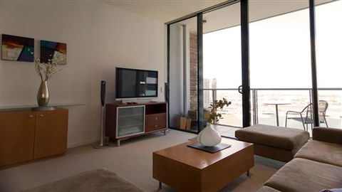 Apartments Melbourne Domain Docklands - Brisbane 4u 3