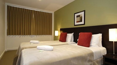 Dolphin Apartments - Tourism Brisbane 1