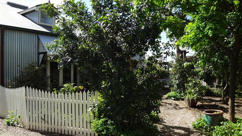 Carlyle House Rutherglen - Tourism Brisbane 3