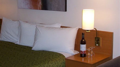Hermitage Motor Inn - Brisbane 4u 2
