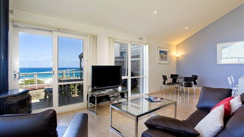 A Great Ocean Road Resort Whitecrest - Tourism Brisbane 3