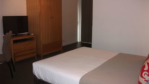 Riverside Ocean Grove - Tourism Brisbane 1