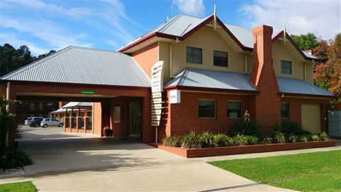 Murray Waters Motor Inn & Apartments - Tourism Brisbane 0