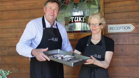 Tuki Trout Farm And Retreat - Brisbane 4u 6