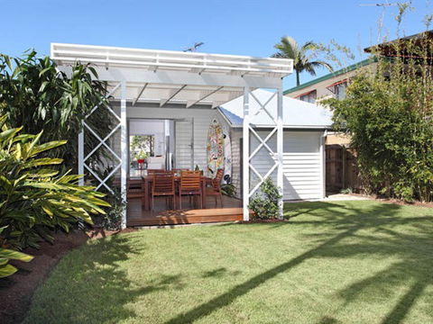 Corporate Beach House - Brisbane 4u 0