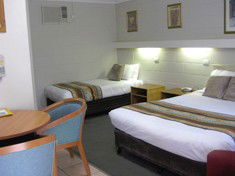 Cleveland Motor Inn - Tourism Brisbane 4