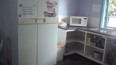 Anglesea Backpackers - Brisbane 4u 1