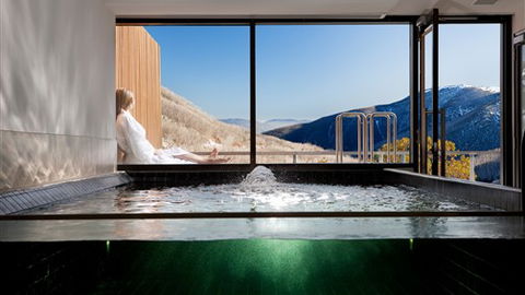 QT Falls Creek Resort - Brisbane 4u 5