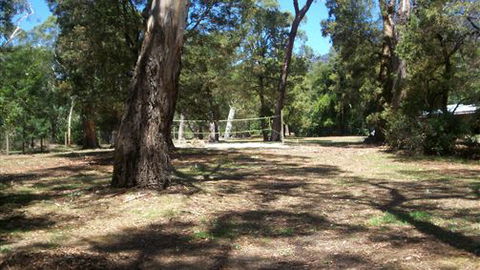 UC Camping Acacia - Brisbane Tourism 4