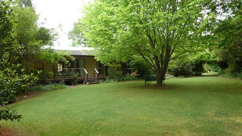 Annie's Garden Retreat - Brisbane Tourism 0