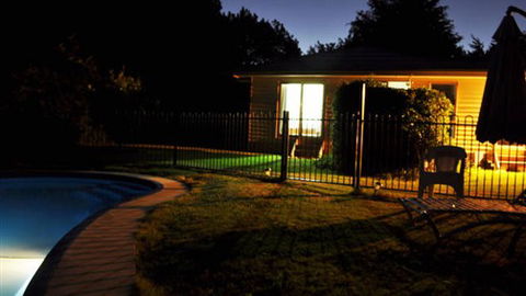 Annie's Garden Retreat - Brisbane Tourism 5