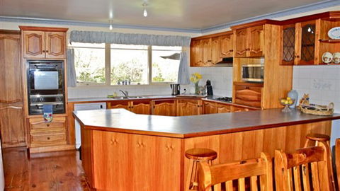 Annie's Garden Retreat - Brisbane Tourism 4