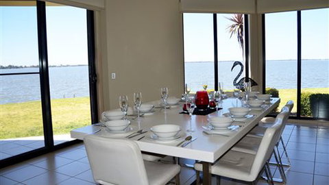 Castevilla - Tourism Brisbane 4