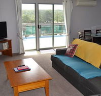House on the Hill Port Campbell - Tourism Brisbane