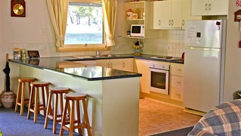 Camellia Lodge - Tourism Brisbane 4