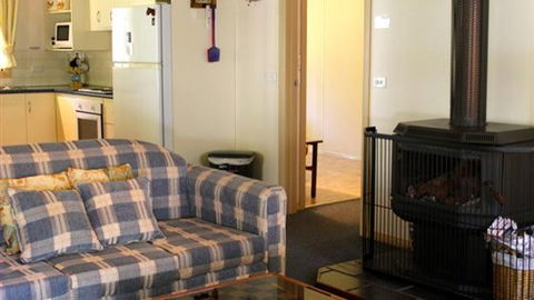 Camellia Lodge - Tourism Brisbane 5