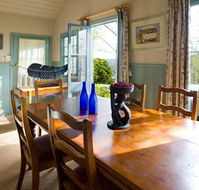 Hilltop Cottage - Daylesford - Brisbane Tourism