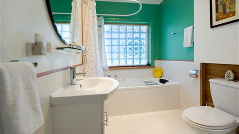 Arabella Heights- Daylesford - Brisbane 4u 5